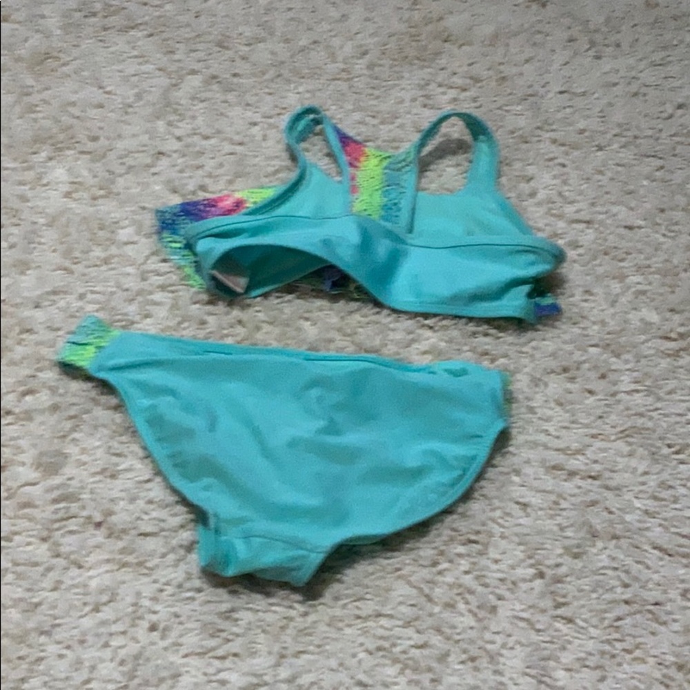 Bathing suite - Picture 2 of 2